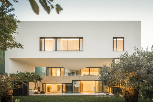 Cleft House / TAEP/AAP - Exterior Photography