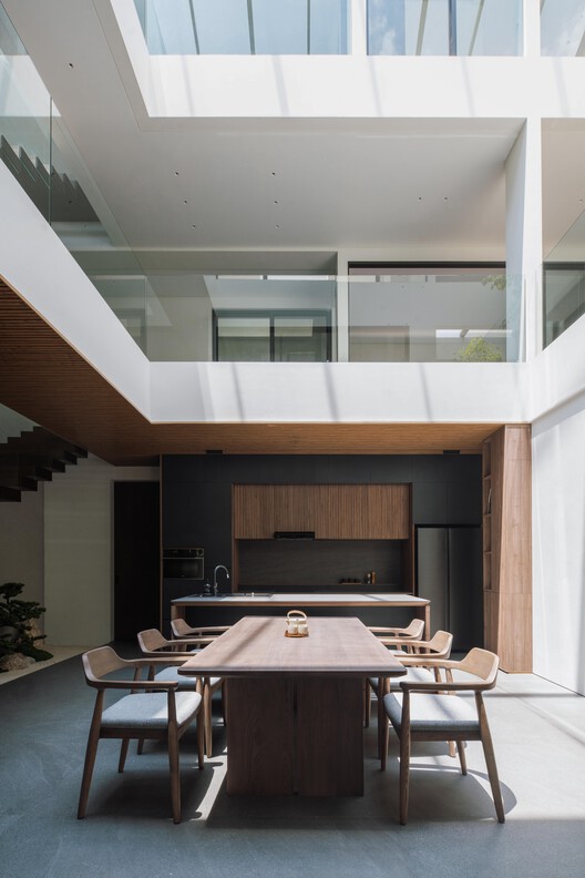 DK.52 House / Studio Avana - Interior Photography, Wood, Table, Chair