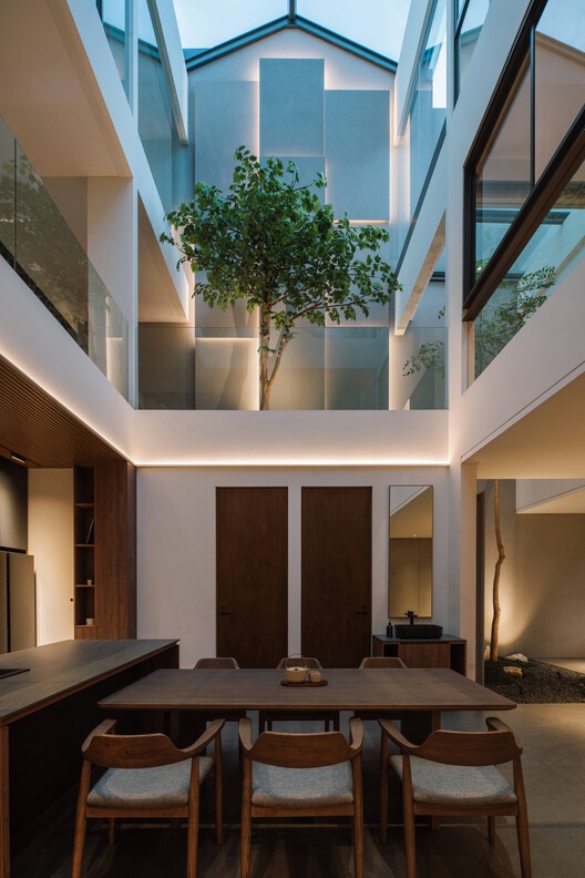 DK.52 House / Studio Avana - Interior Photography