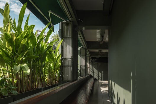 Chaipathanasilp (The Corner House) / IF (Integrated Field) - Image 23 of 47