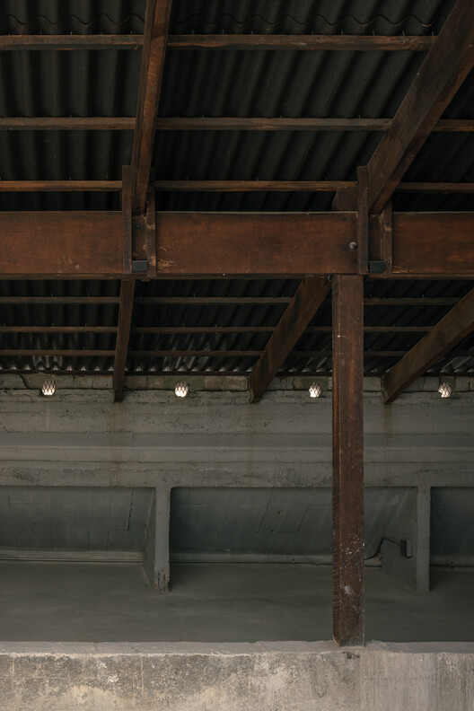 Chaipathanasilp (The Corner House) / IF (Integrated Field) - Image 31 of 47