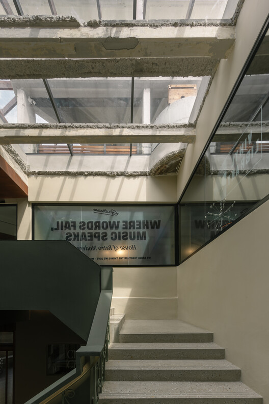 Chaipathanasilp (The Corner House) / IF (Integrated Field) - Image 28 of 47
