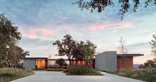 City Park Residence / Alterstudio Architecture - Image 7 of 40