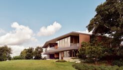 Residência City Park / Alterstudio Architecture