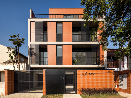 Edifício Tauá / Küster Brizola Arquitetos - Fotografia de Exterior, Balcão