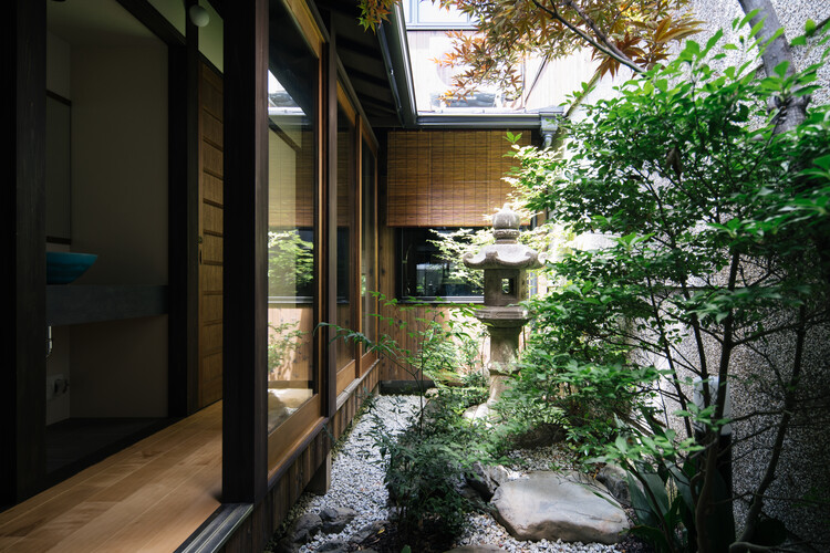 木犀旅馆 / atelier yoo - 建筑图, 木头, 庭院