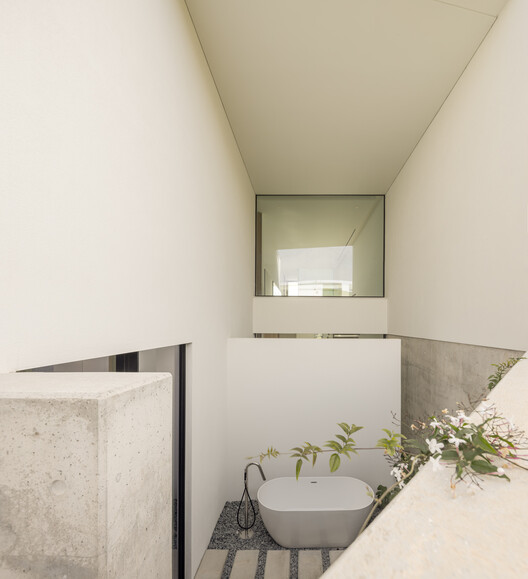 Ria House / Mário Martins Atelier - Interior Photography, Concrete