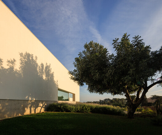 Ria House / Mário Martins Atelier - Exterior Photography