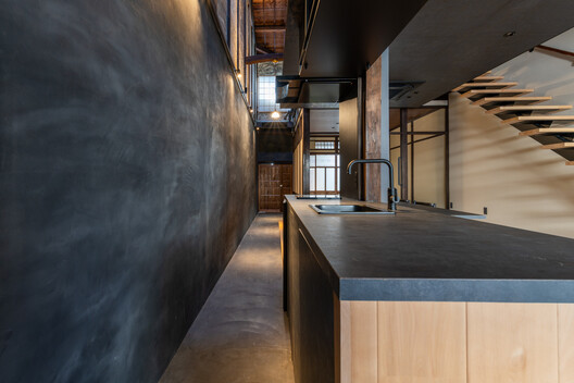 House Mokusei / atelier yoo - Interior Photography, Kitchen, Wood, Beam