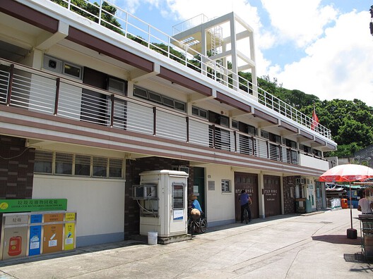 Longevity Through Renewal: The Enduring Wisdom of Hong Kong's Water Villages - Image 7 of 18