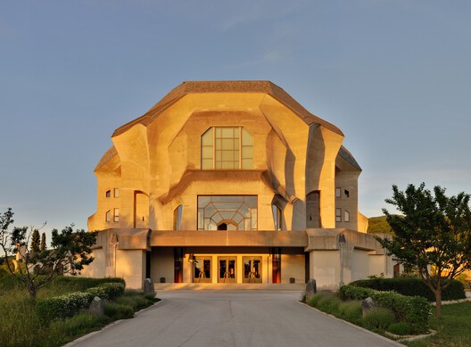 Living Cycles in Regenerative Architecture: Lessons from the Goetheanum