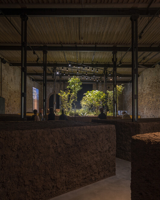 El Pabellón de México en la Bienal de Arquitectura de Venecia explora el potencial ecológico de los sistemas agrícolas ancestrales - Imagen 23 de 26