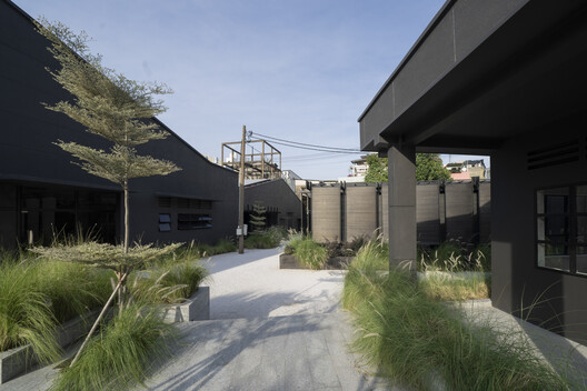 TDX Ice Factory / NU architecture & design - Exterior Photography, Concrete, Courtyard