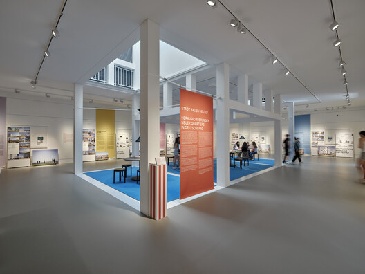 DAM Explores the Challenge of New Urban Neighborhoods in Germany with “Building Cities Today?” - Image 5 of 28