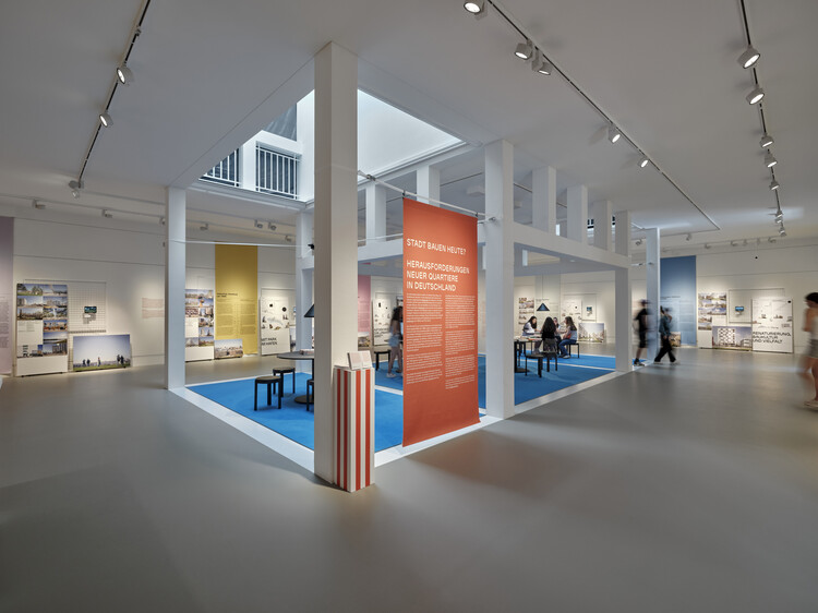 DAM Explores the Challenge of New Urban Neighborhoods in Germany with “Building Cities Today?” - Image 5 of 28
