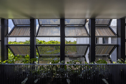 Casa Cubo Negro / MM++ architects - Imagen 4 de 36