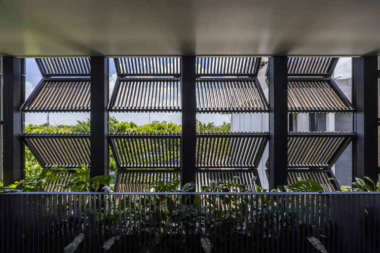 Casa Cubo Negro / MM++ architects - Imagen 4 de 36