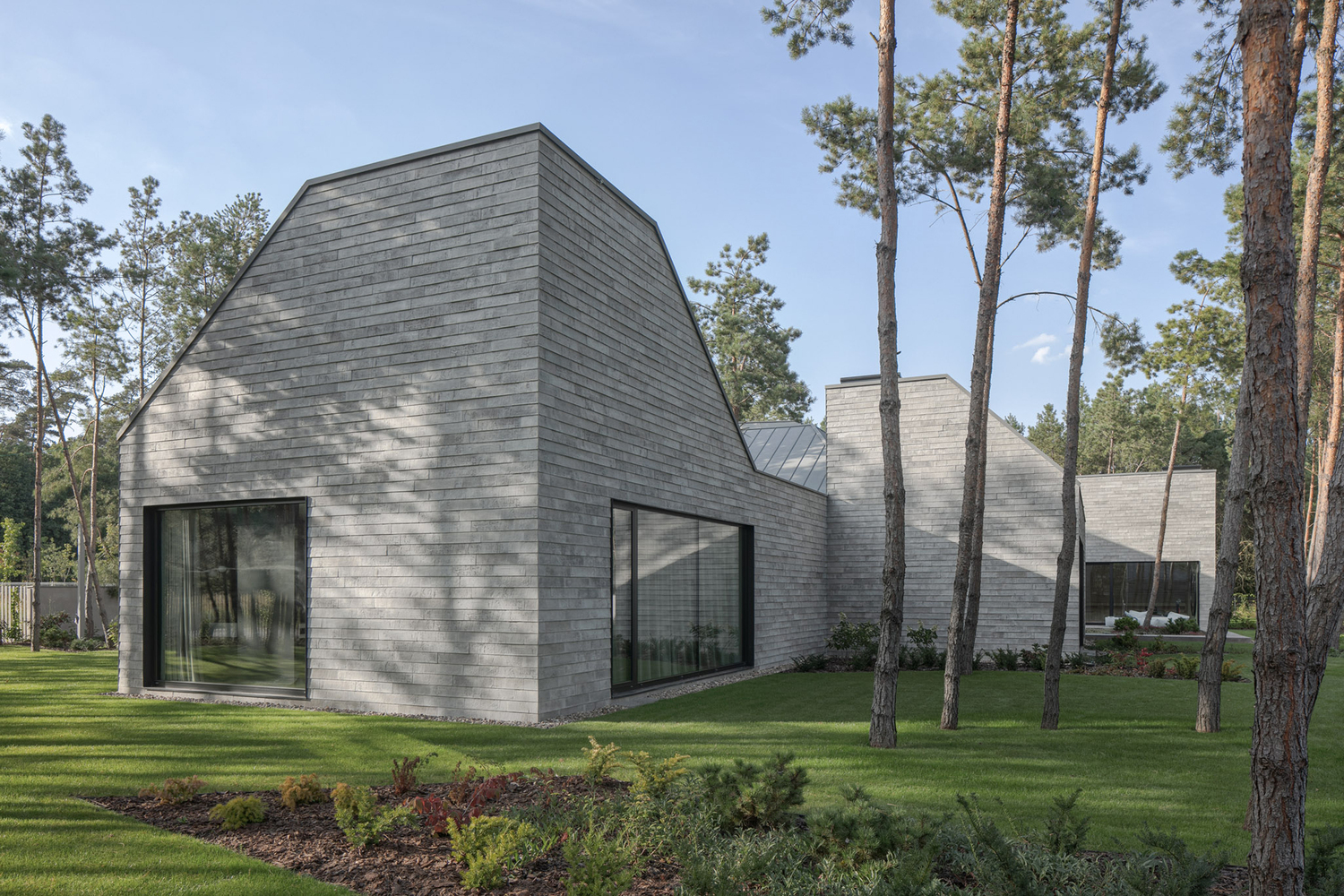 Multi-Unit House / PL.Architekci
