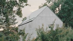 Casa cerca de Viena / Balissat Kaçani + Jann Erhard