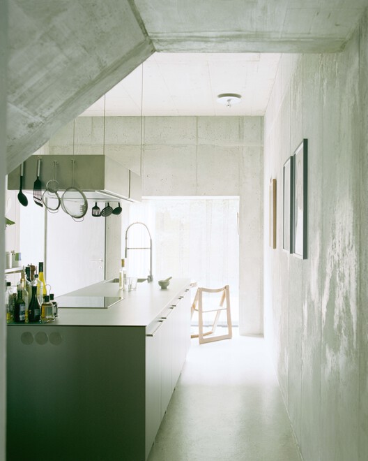 Casa perto de Viena / Balissat Kaçani + Jann Erhard - Imagem 7 de 27