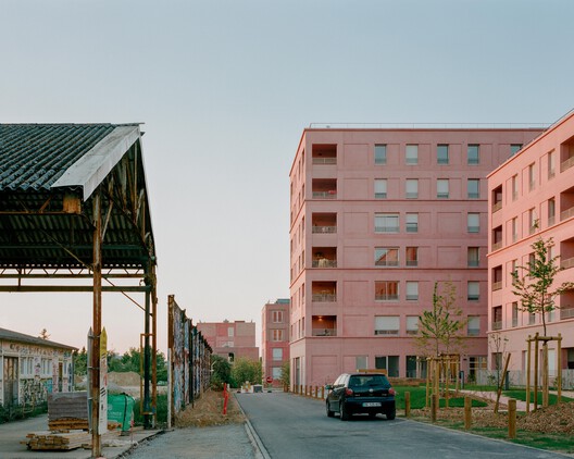 ES3 Collective Housing / Lemoal Architectes + 2PM A - Exterior Photography