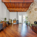 Reabilitar como gesto de escuta: uma casa no Porto - Imagen 2 de 4