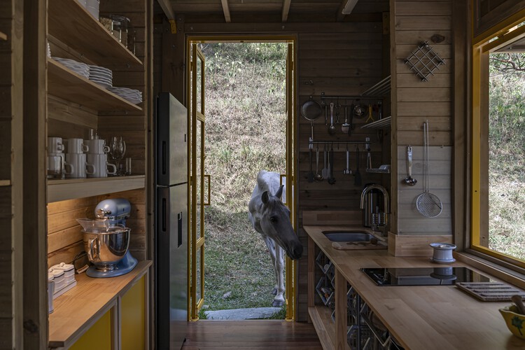 Casa de reforestación Lamarilla / Quena Margarita Gonzalez Escobar + Juan David Hoyos Taborda - Fotografía interior, Cocina, Madera