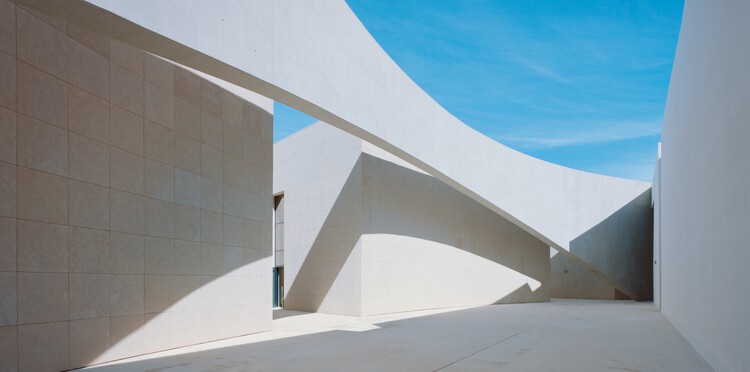 Centre de Congrès Rabat / Bofill Taller de Arquitectura - Imagen 5 de 22