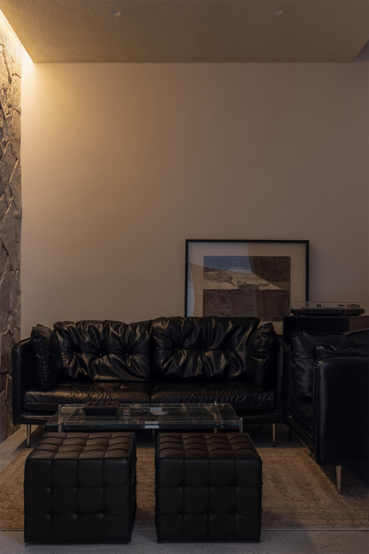 K1Y Design Lab / K1Y Design - Interior Photography, Sofa, Lighting
