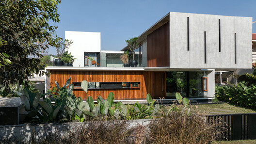 The Long House / Crest Architects - Exterior Photography