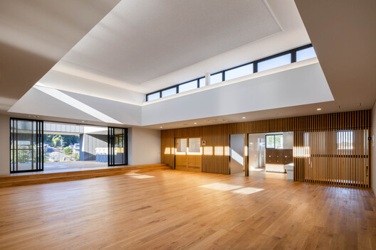 SG Kindergarten and Nursery / HIBINOSEKKEI + Youji no Shiro + Kids Design Labo - Interior Photography, Wood