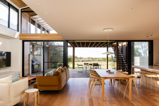Bawley Point 01 House / Watershed Architects - Interior Photography, Dining room, Wood, Table, Door, Chair
