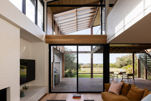 Bawley Point 01 House / Watershed Architects - Interior Photography, Living Room, Wood, Door, Beam, Chair