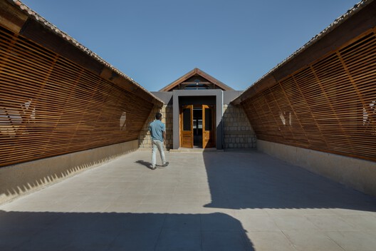 Factory Canteen Agrocel Dhordo / Studio Dot - Image 16 of 28