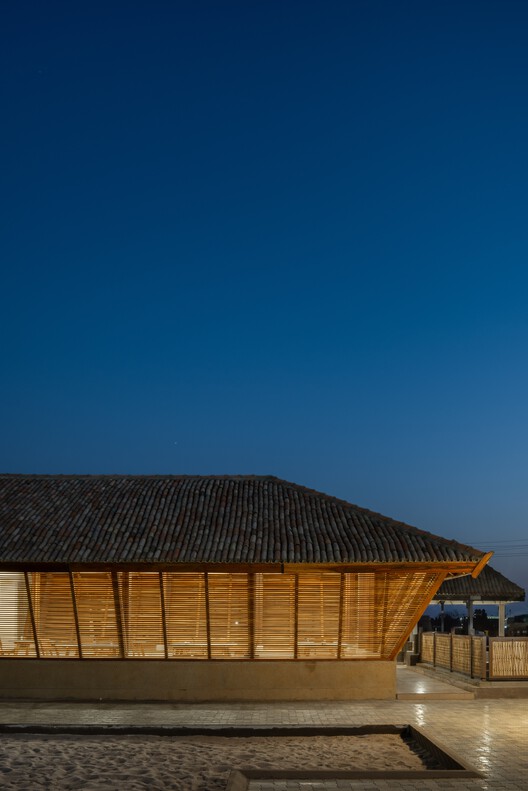 Factory Canteen Agrocel Dhordo / Studio Dot - Exterior Photography, Wood