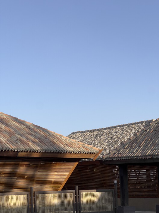 Factory Canteen Agrocel Dhordo / Studio Dot - Exterior Photography, Wood