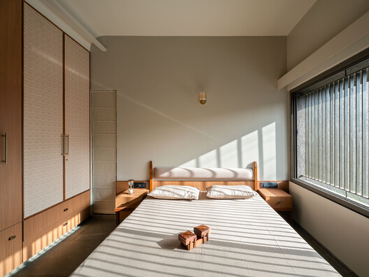 H-House / Studio Nirbaadh - Interior Photography, Bedroom, Wood, Bed, Lighting