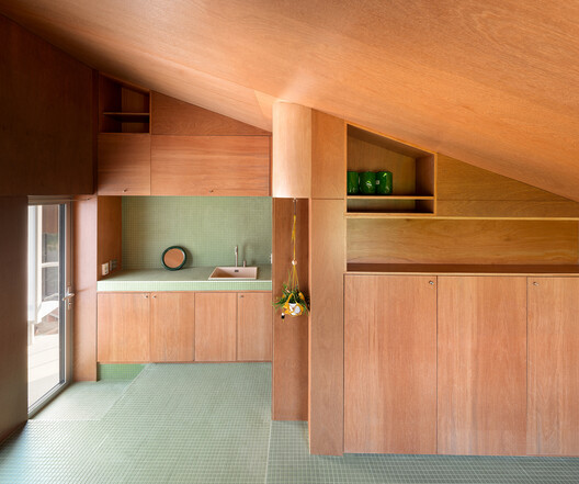 A House that Embraces Its Vegetable Garden  / sukchulmok+BRBB Architects - Interior Photography, Kitchen, Wood
