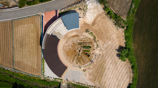 A House that Embraces Its Vegetable Garden  / sukchulmok+BRBB Architects - Image 19 of 22