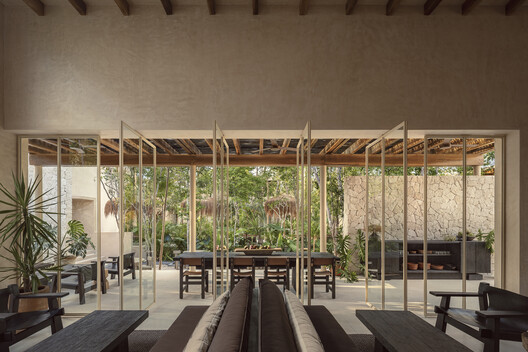 Naboa Tulum / Jaque Studio - Fotografía interior, Comedor, Madera, Sillas, Fijación Vigas