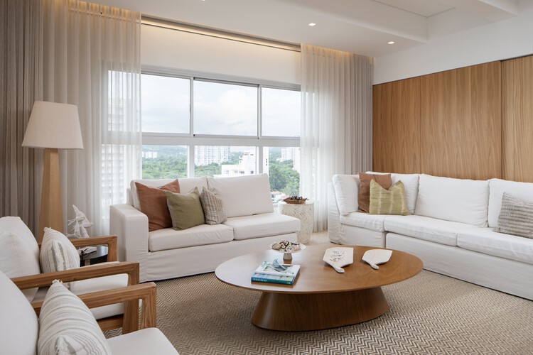 Apartamento 801 / Tarq Studio  - Fotografía interior, Sala de estar, Sillones, Madera, Mesas, Iluminación