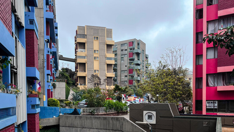 Contraste como estratégia projetual na arquitetura - Imagem 16 de 19