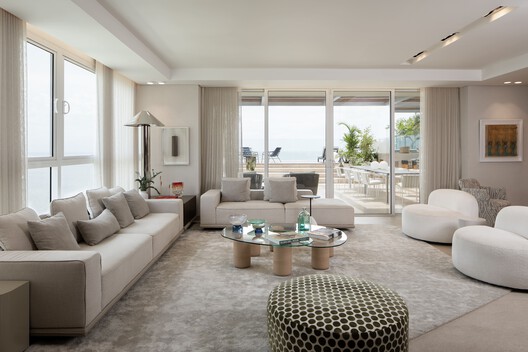 Maikaira  / Tarq Studio  - Fotografía interior, Sala de estar, Sillones, Mesas, Sillas