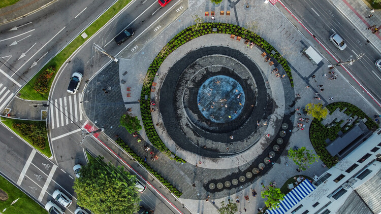 Praça do Forte São  Luís / JA8 Arquitetura Viva - Imagem 7 de 13