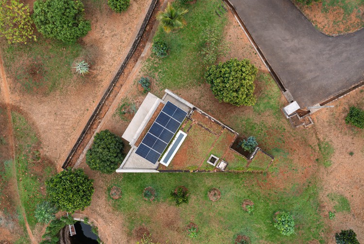 Casa Bhavati / Dhrumam Architects - Fotografía exterior, Jardín