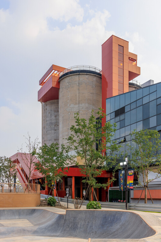 MVRDV Transforms Former Cement Factory on Shanghai’s West Bund - Image 18 of 42