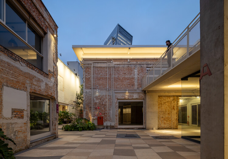 LAPI Fase 2 / SuperLimão - Fotografia de Exterior, Concreto, Vidro