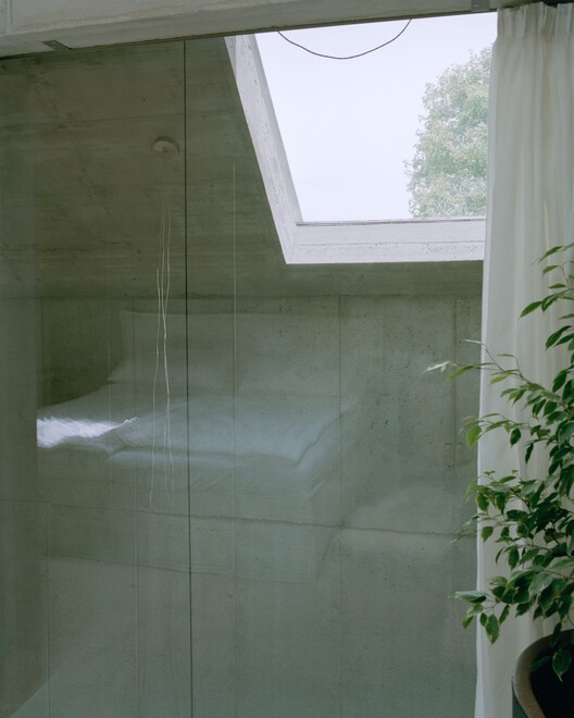 Casa perto de Viena / Balissat Kaçani + Jann Erhard - Fotografia de Interiores, Vidro