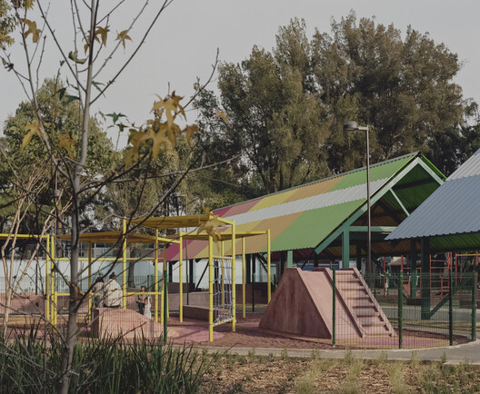 Espaço Comunitário na CTM Culhuacán / AMASA Estudio, Andrea López + Agustín Pereyra - Imagem 4 de 28