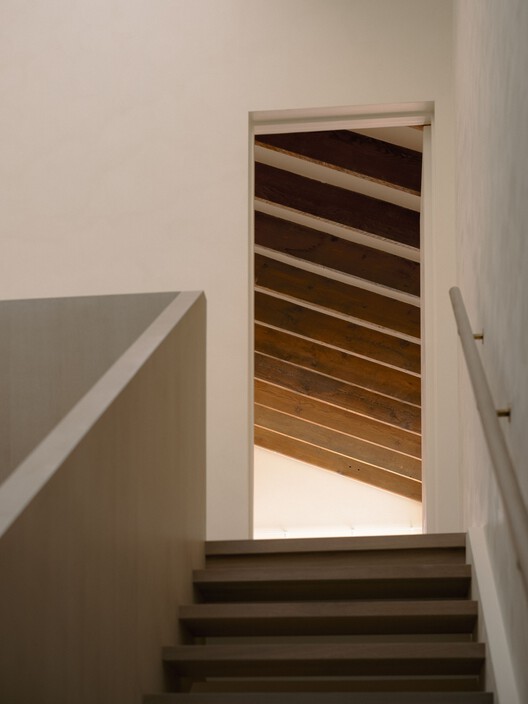 Junction Semi House / StudioAC - Image 24 of 35